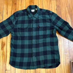 Levi's Green & Black Plaid Button-Down Shirt Flap Button Pockets - Size XL